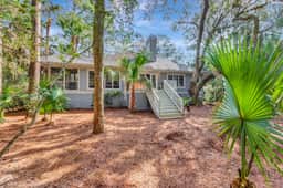 SI2638: 2638 Seabrook Island Road