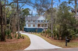 BW3131: 3131 Baywood Drive