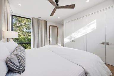 Bedroom 3 - King