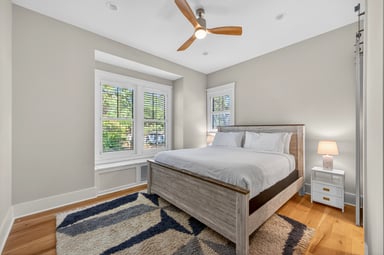 Bedroom 2 - King