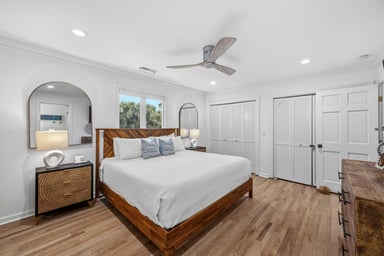 Bedroom 3 - King