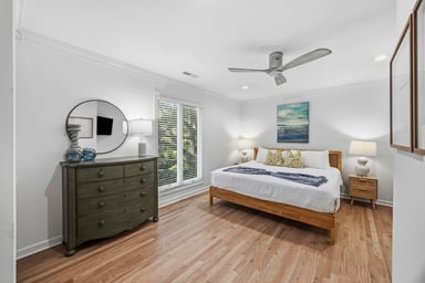Bedroom 4 - Two Queens