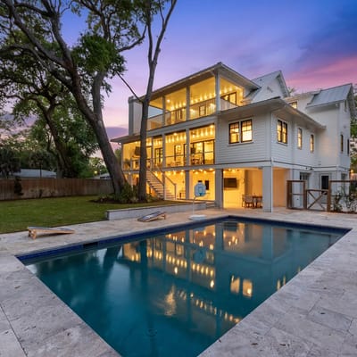 AV23-26: 23 26th Avenue